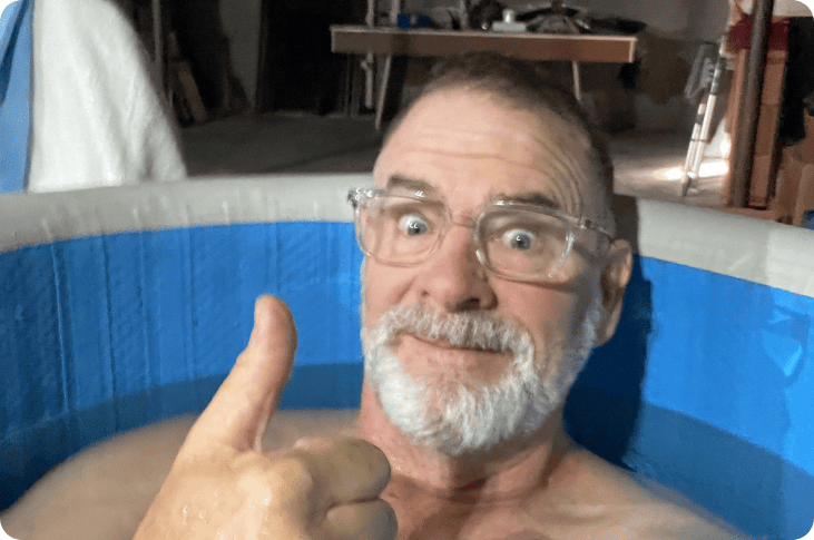 Inergize Cold + Hot Plunge Tub & RedRush 360 Body Light